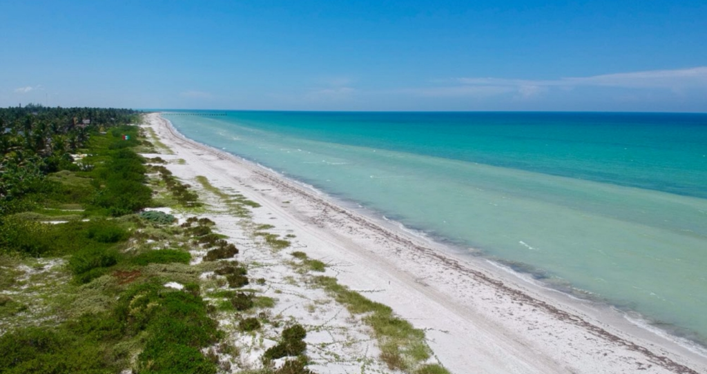 Inversión en la costa yucateca